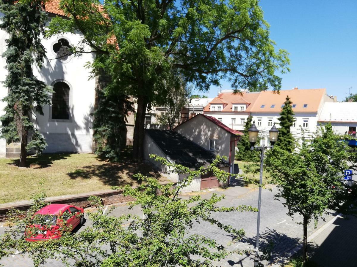 Pension U Kostela Cesky Brod Екстер'єр фото